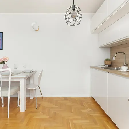 Jasny I Elegancki W Sopocie By Renters *